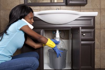 Save on Utility Bills with Leaking Pipes Repair!