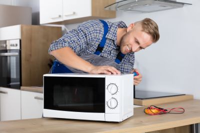 Get Convenience and Time Savings with Microwave Repair Service!