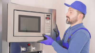 Get Cost Savings with Microwave Repair Service!